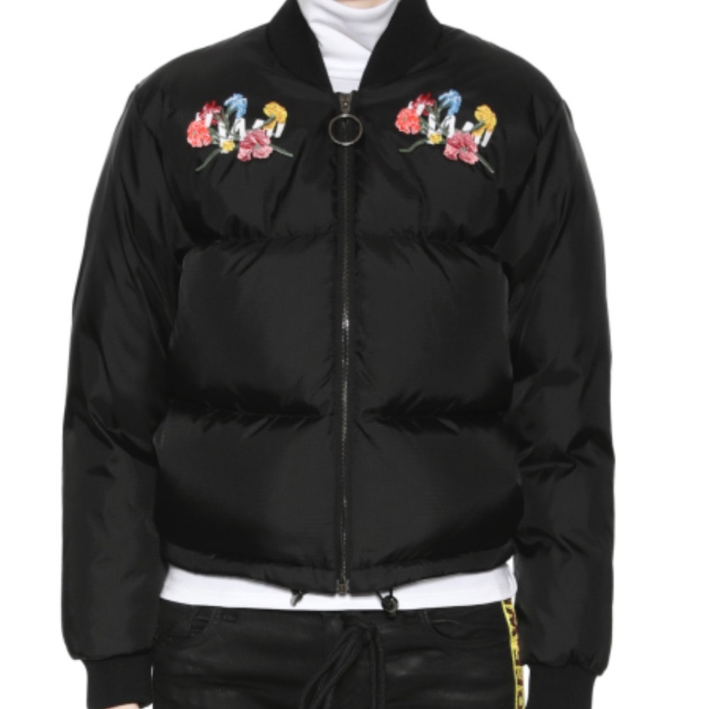 Off White
"Woman" Floral-Embroidery Ripstop Puffer Bomber Jacket - Picture 4 of 16